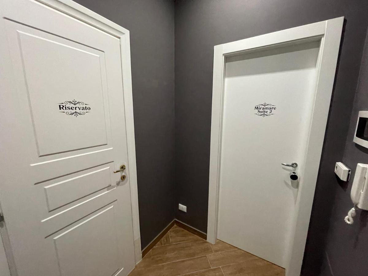B&B Miramare Suite Borgo Taranto Exterior foto